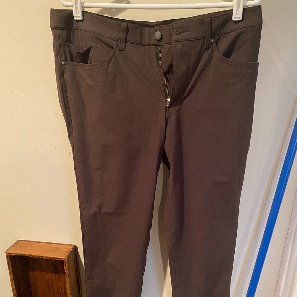Lululemon ABC Slim Fit Warpstreme 33-32